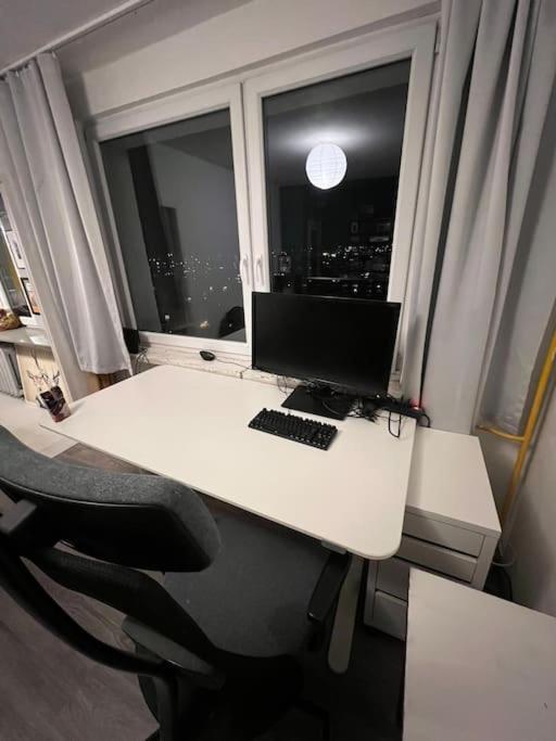 Inspirujace Miejsce Z Widokiem Na Miasto! Łódź Zewnętrze zdjęcie